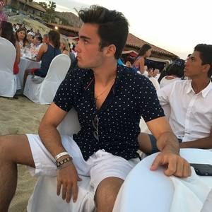 Meet your Posher, Stephen